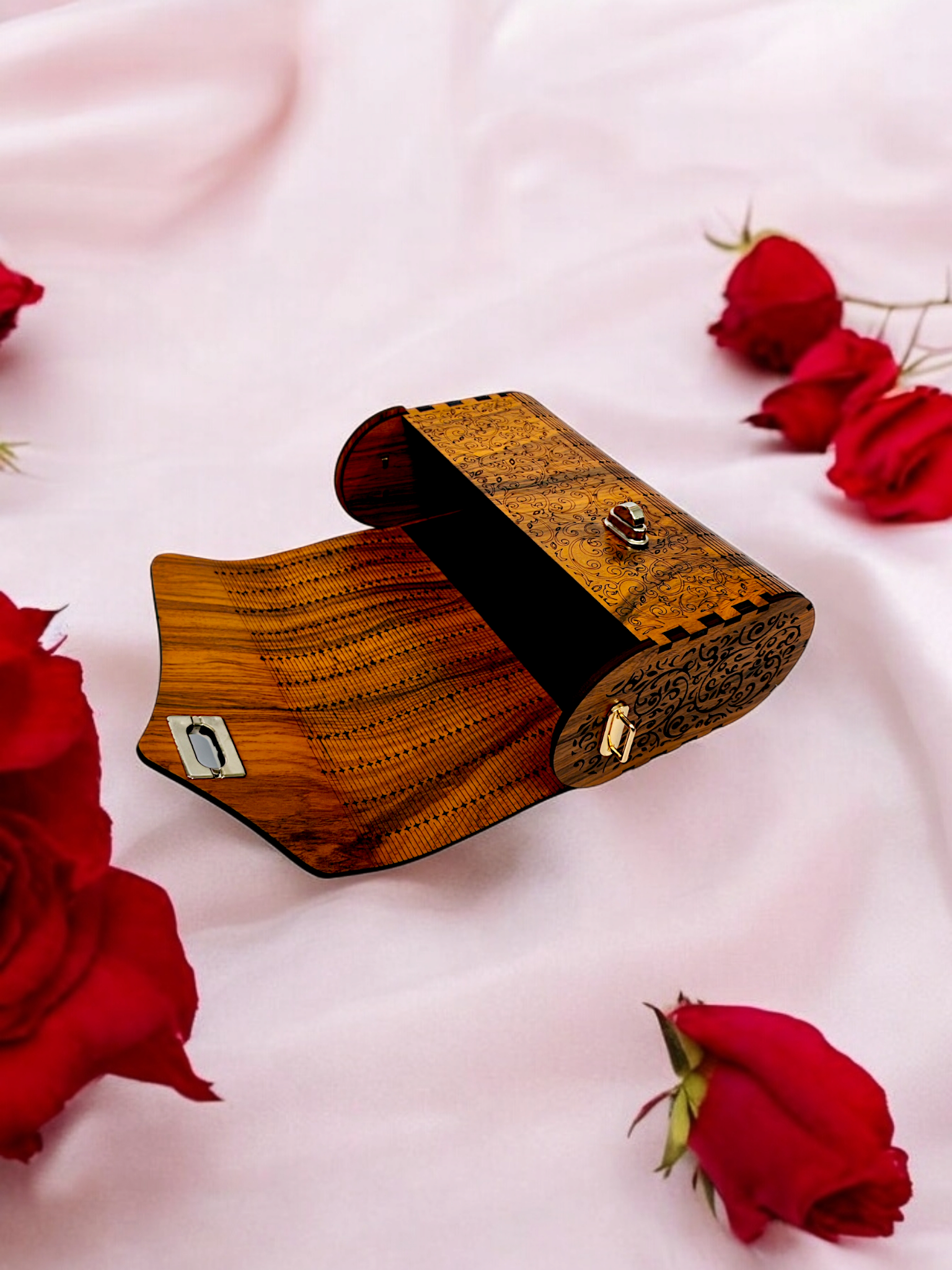 Elegant Wooden Purse – Handcrafted Wooden Handbag light brown - Image 5